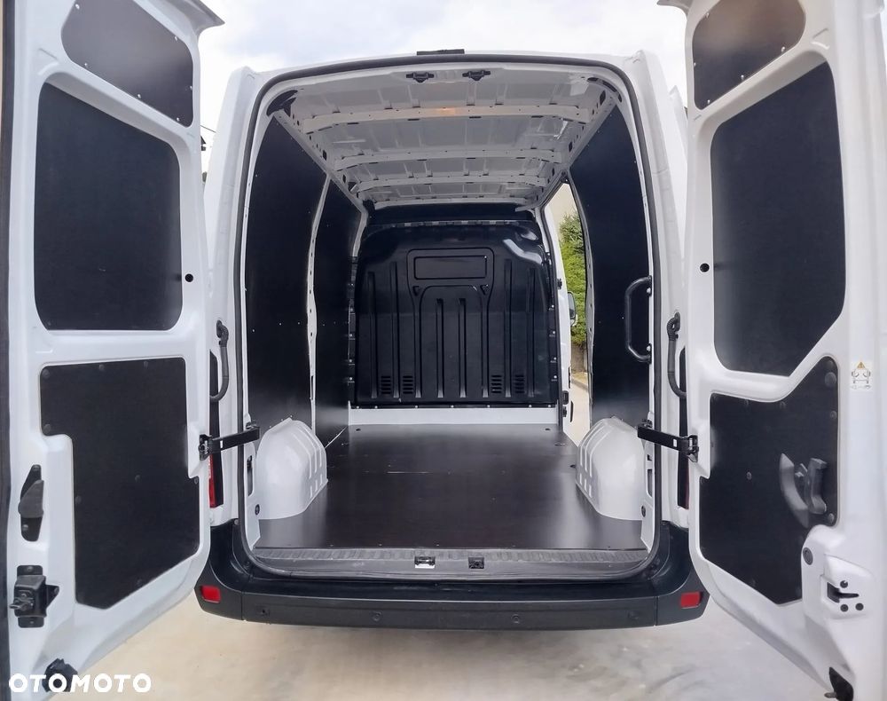 Renault Master - 11