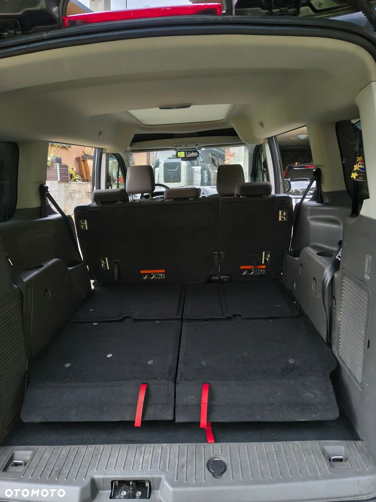 Ford Tourneo Connect Grand - 9