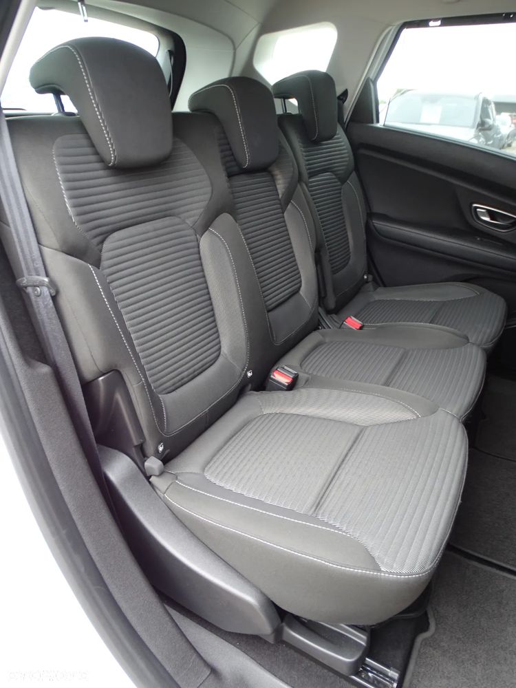Renault Scenic 1.5 dCi Intens EDC - 11