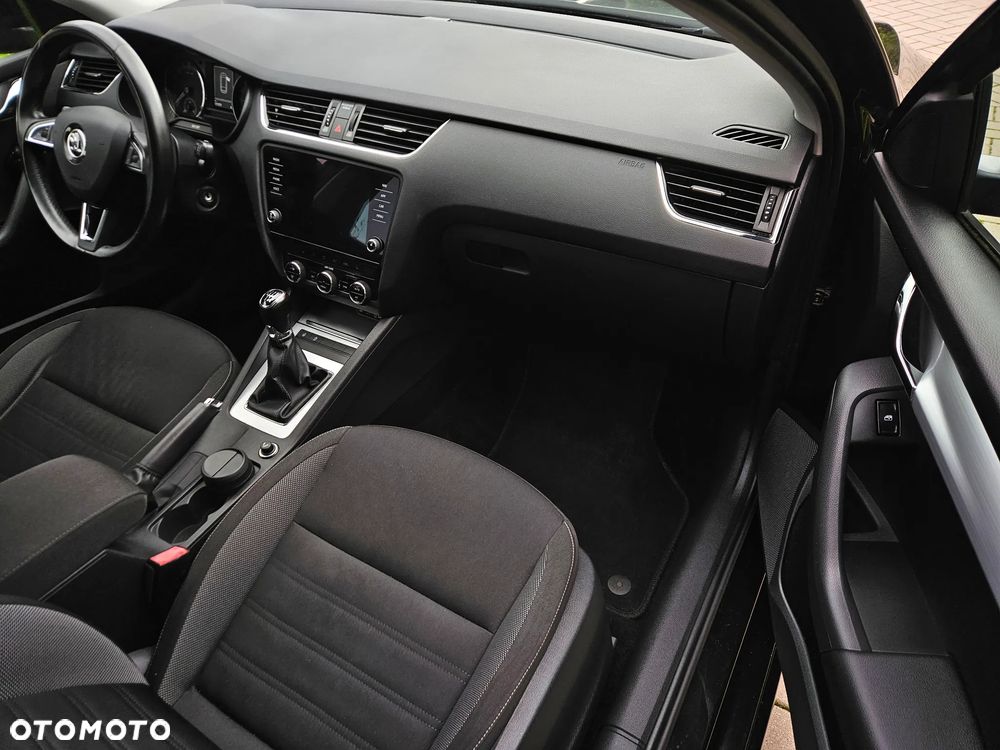 Skoda Octavia 2.0 TDI Green tec Elegance - 18