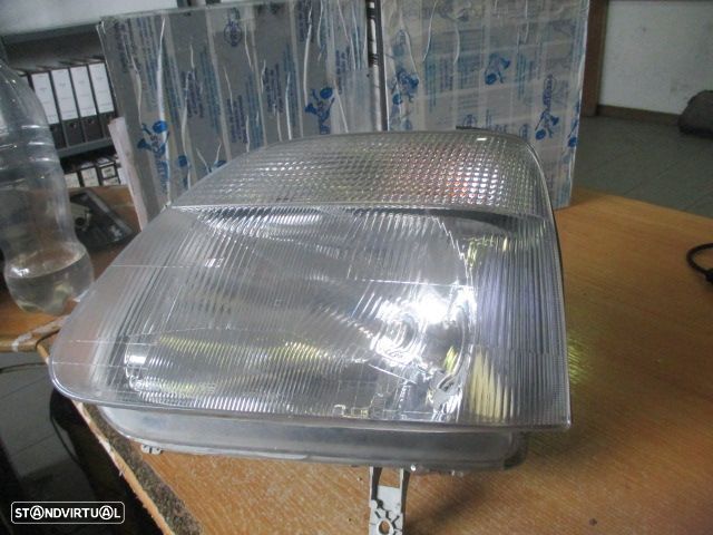 Farol 9199350 OPEL AGILA 2001 1.2 I 75CV 5P VERMELHO ESQ H4 VALEO - 1