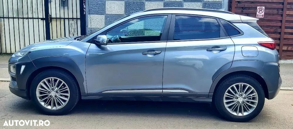 Hyundai KONA 1.6 T-GDI 4WD Aut. Premium + - 6