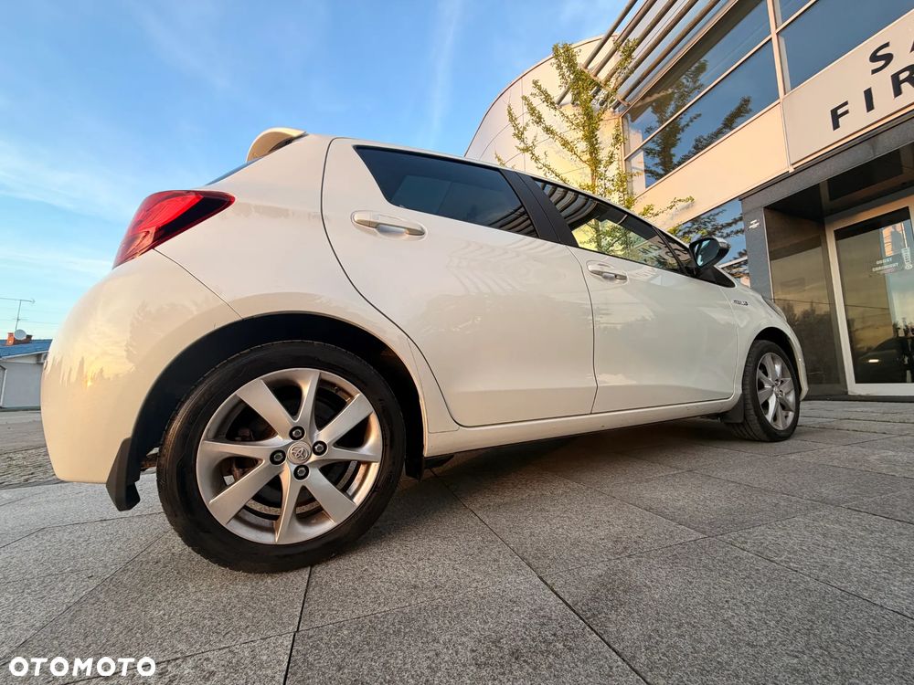 Toyota Yaris 1.5 VVT-i Edition-S - 24