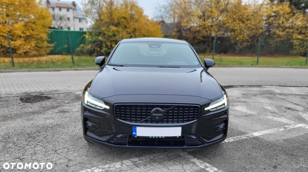 Volvo S60 B5 B AWD Ultimate Dark - 4