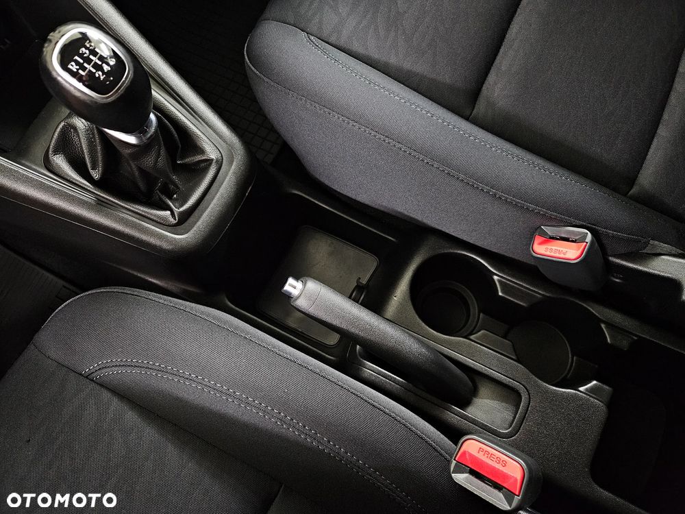 Hyundai ix20 1.6 BlueDrive Comfort - 28