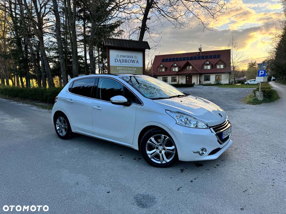 Peugeot 208 1.6 e-HDi Allure STT - 3