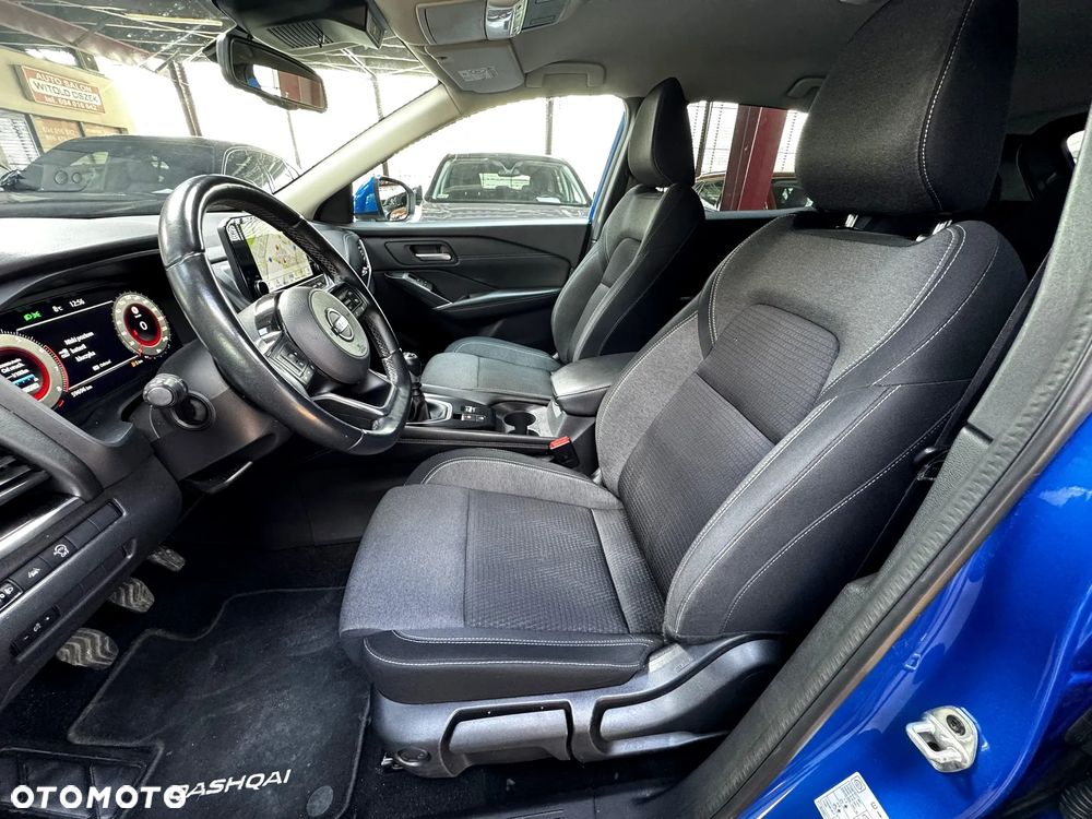 Nissan Qashqai 1.3 DIG-T N-Connecta EU6d - 12