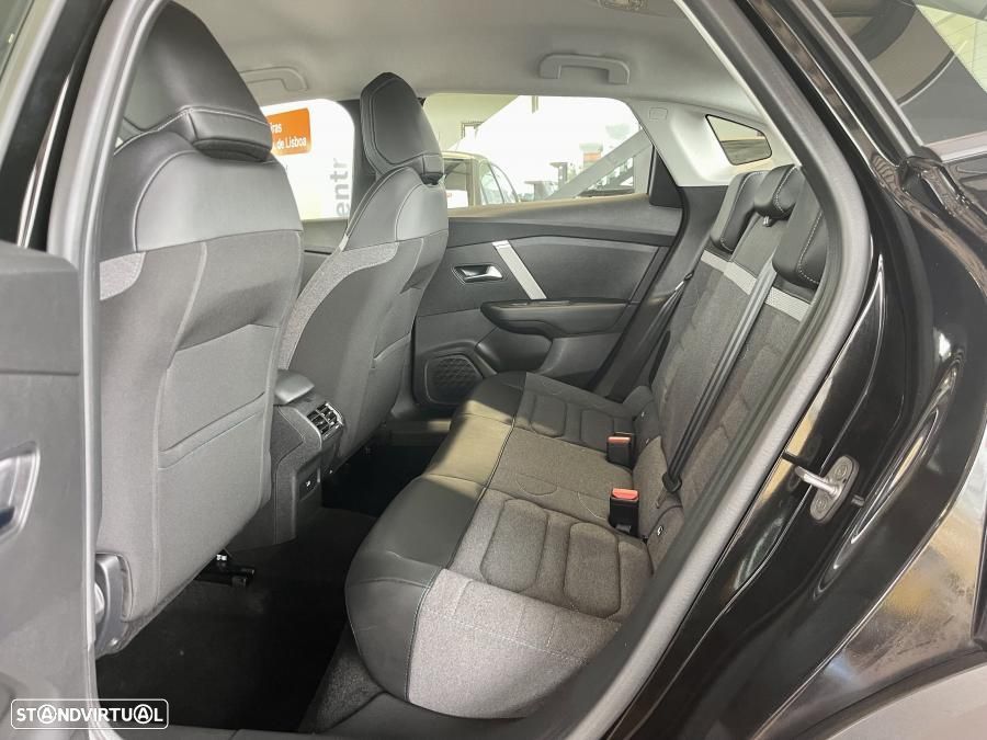 Citroën C4 X 1.2 PureTech Feel Pack EAT8 - 22