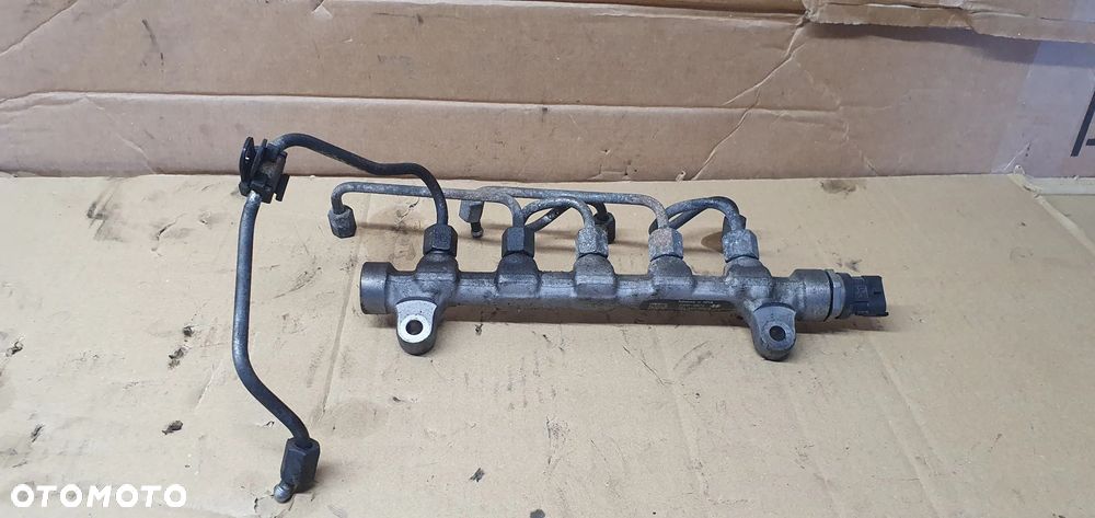 Listwa wtryskowa rurki przewody czujnik Kia Sportage III 31400-2A420 - 2