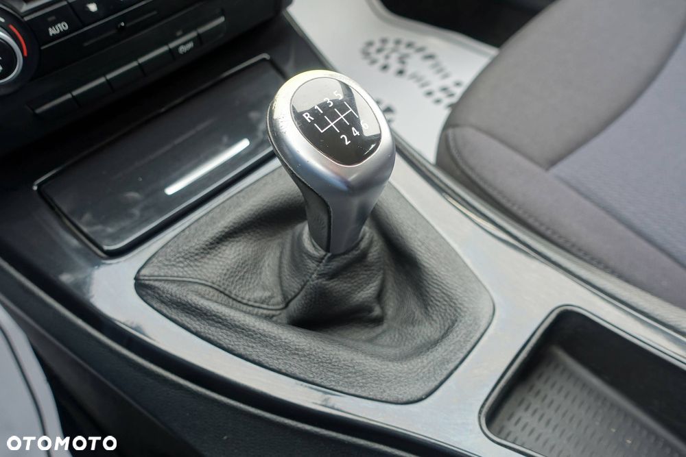 BMW Seria 3 - 19