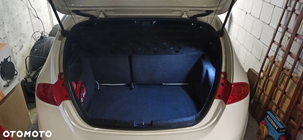 Seat Leon 2.0 T FSI Cupra R - 9