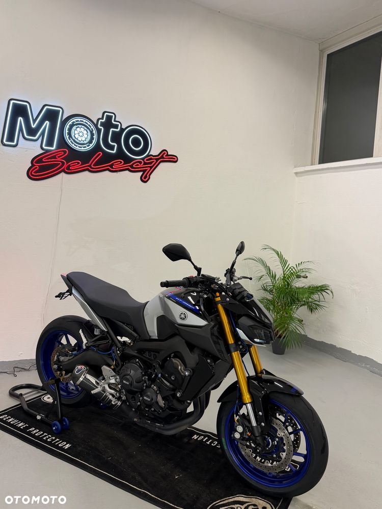 Yamaha MT - 2