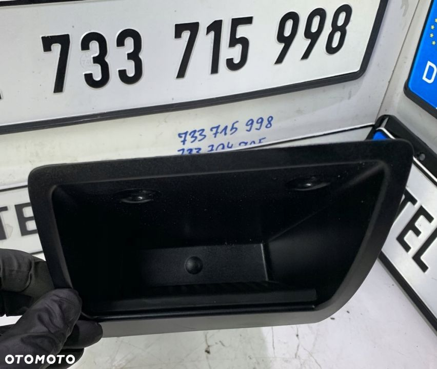 SCHOWEK KIEROWCY LEWY BMW E60 E61 EUROPA - 2