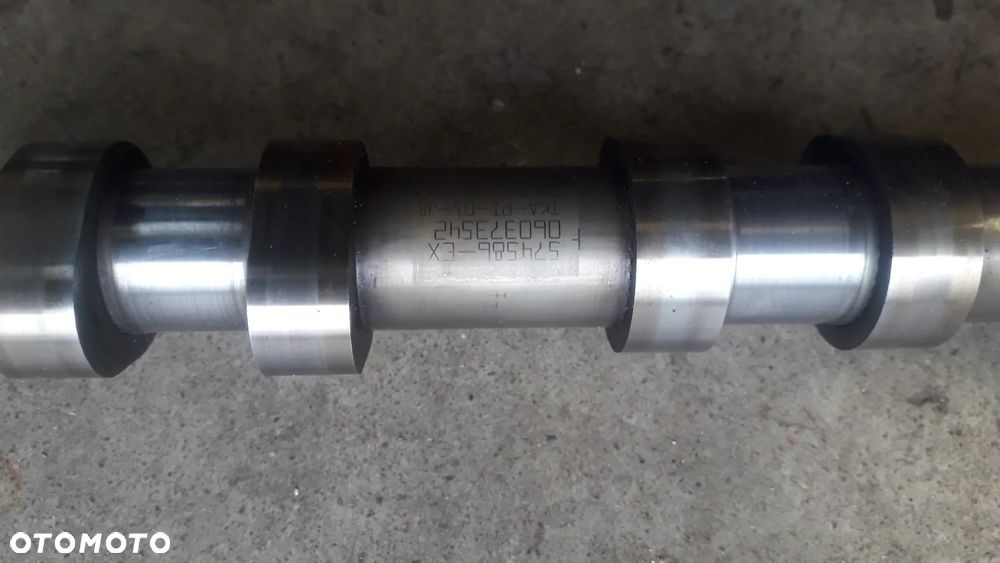 wałek rozrządu wydechowy V756542080 Citroen c4 I lift 1.6 VTI 5FW - 3