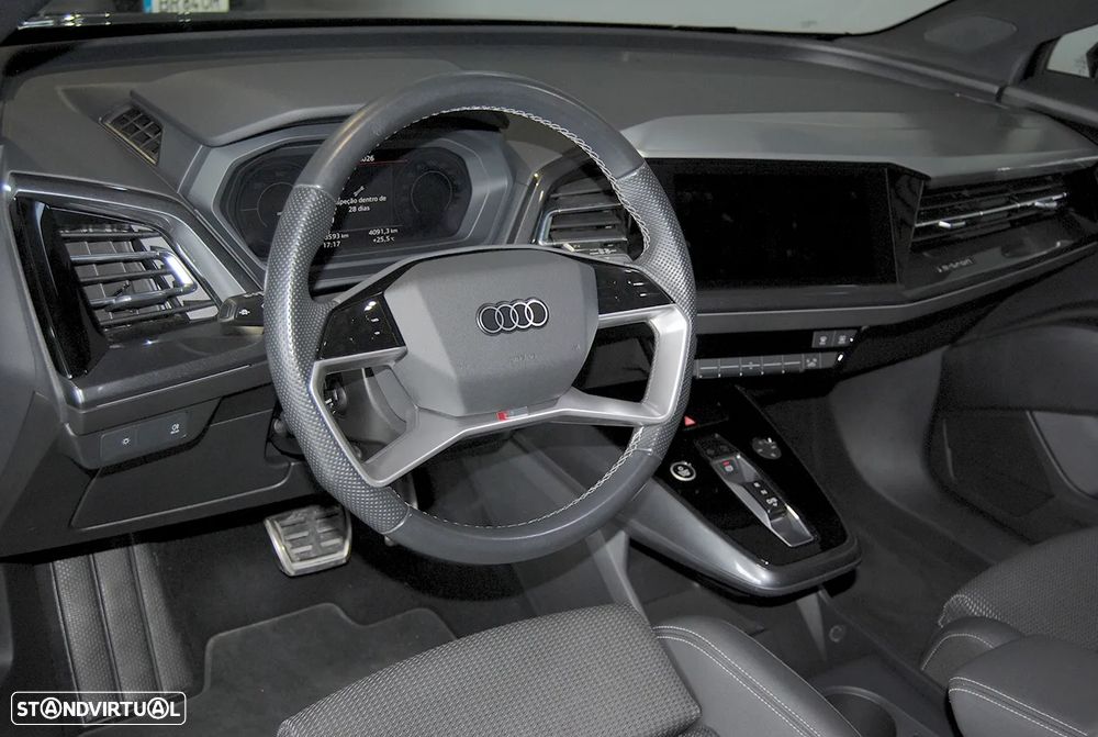 Audi Q4 e-tron 45 82 kWh SE Business Plus - 15