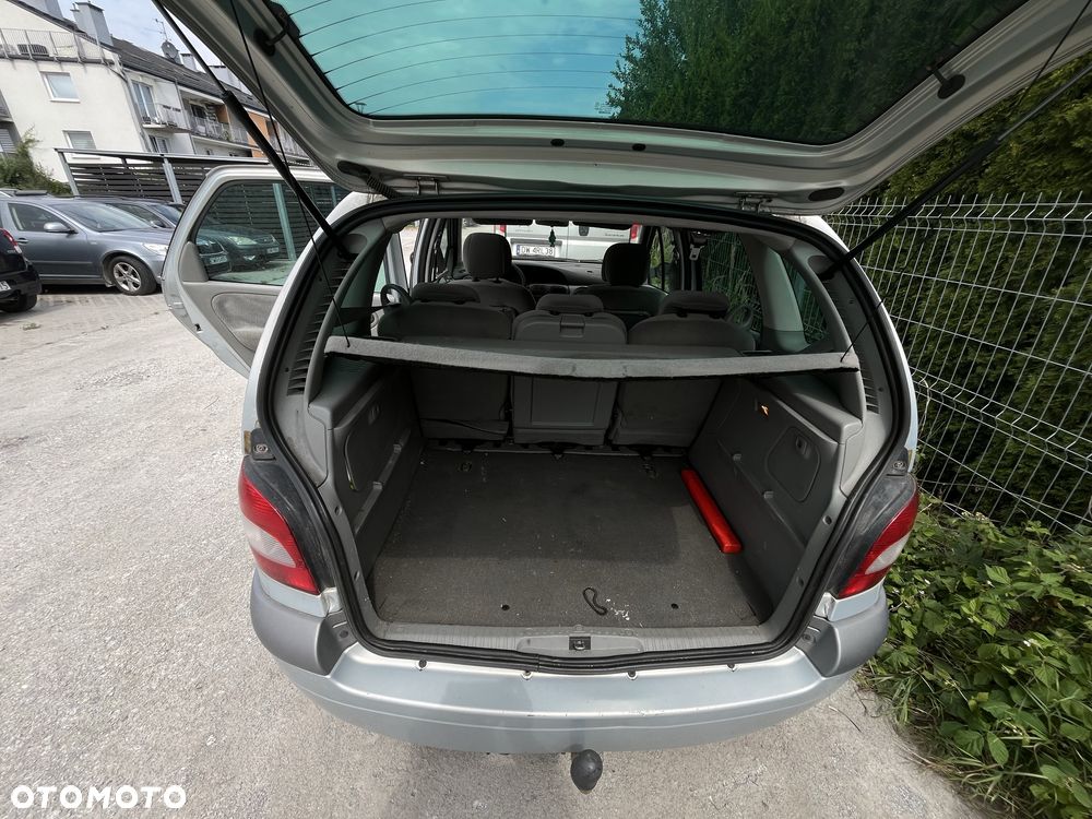 Renault Scenic - 5