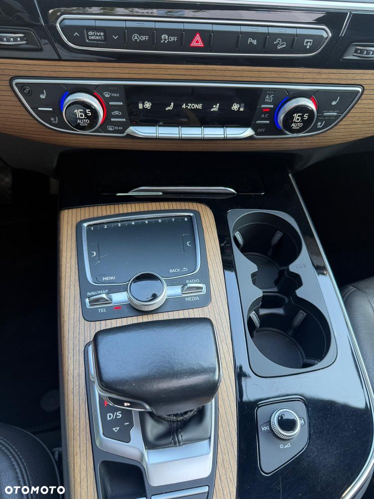 Audi Q7 3.0 TFSI Quattro Tiptronic - 18