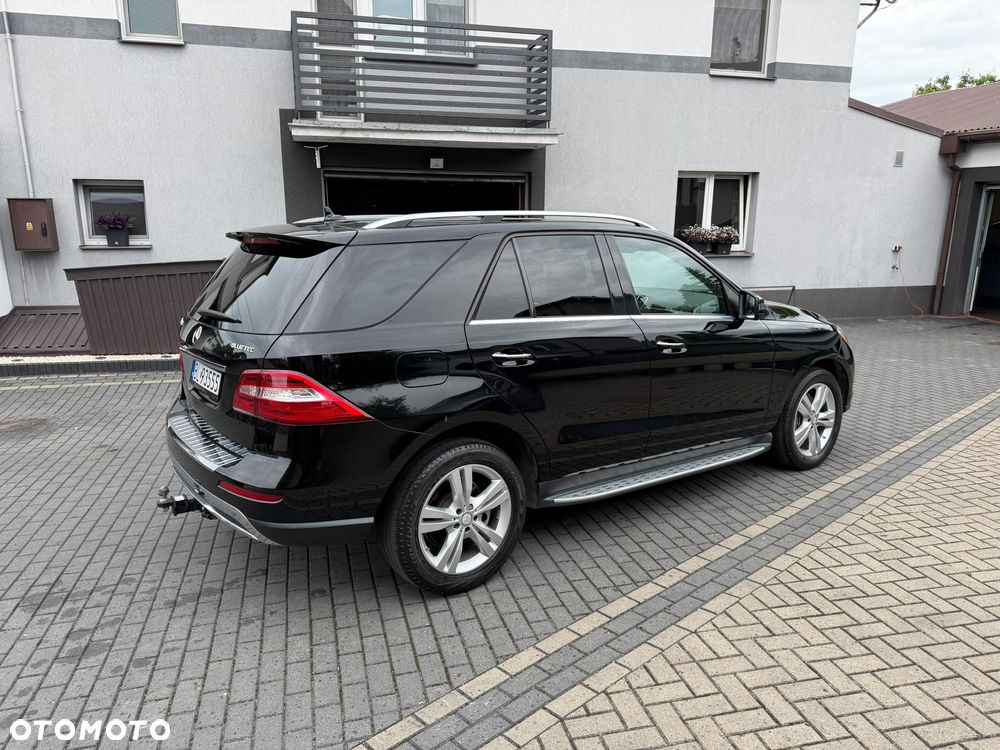 Mercedes-Benz ML 350 BlueTEC 4-Matic - 3