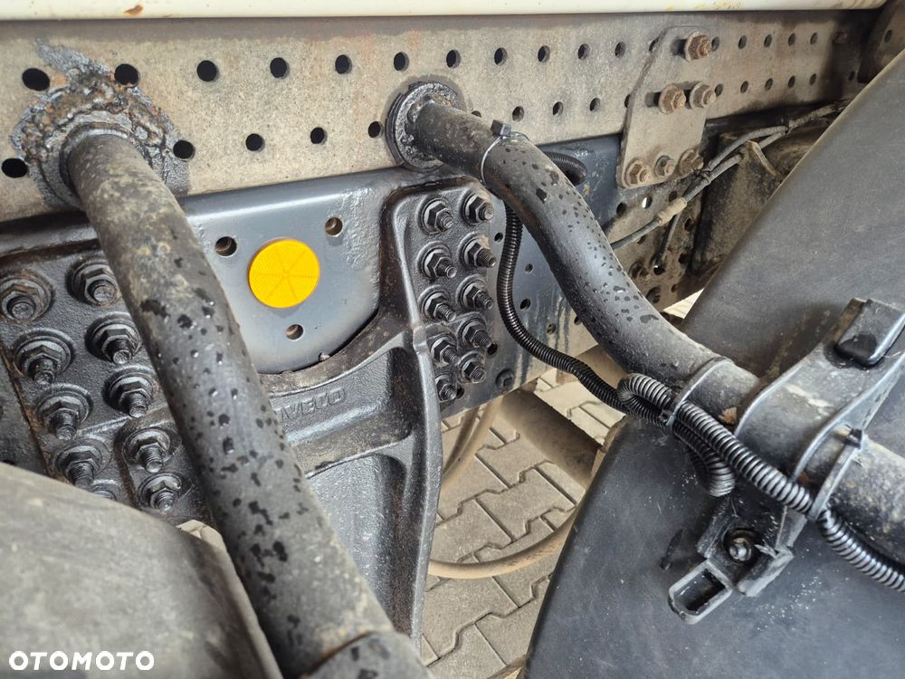 Iveco Stralis 330 EEV+ / FAUN VARIOPRESS 11 / PO SERWISIE / 1WŁ / BEZWYPADKOWY / MOCNA SKRZYNIA / MOŻLIWOŚĆ SAMEJ RAMY - 18