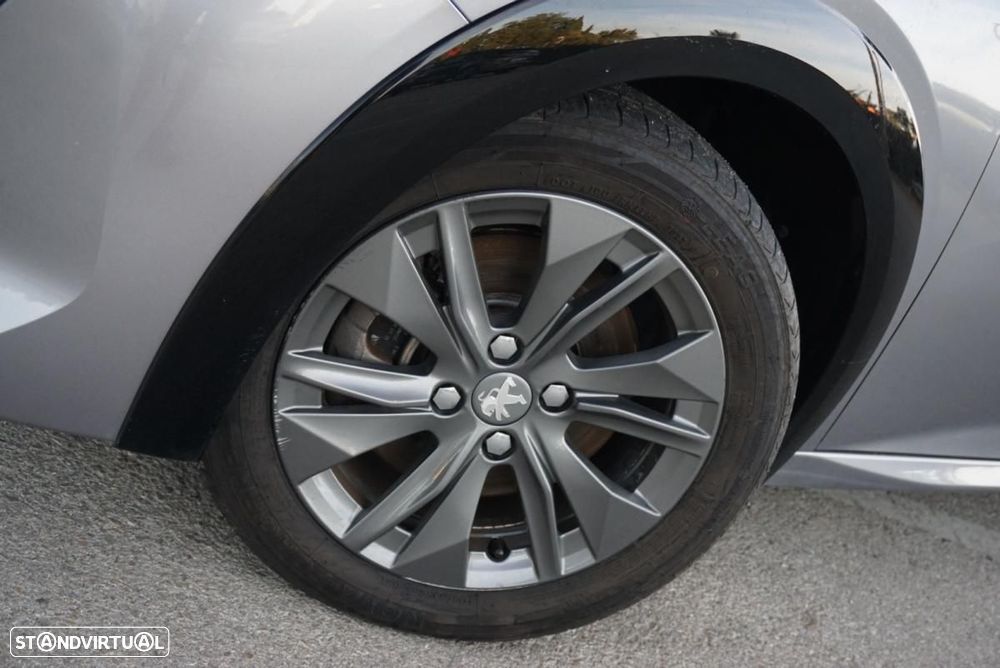 Peugeot e-208 50 kWh Active - 9