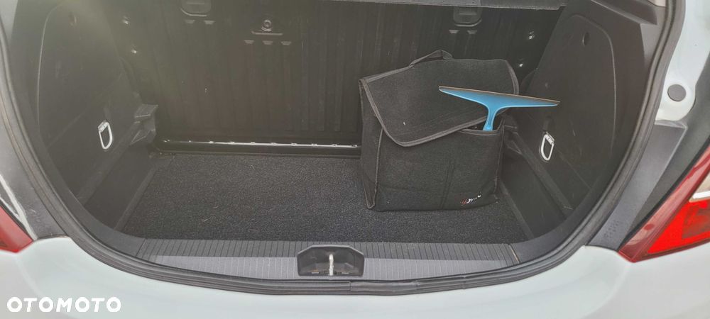 Opel Corsa - 6