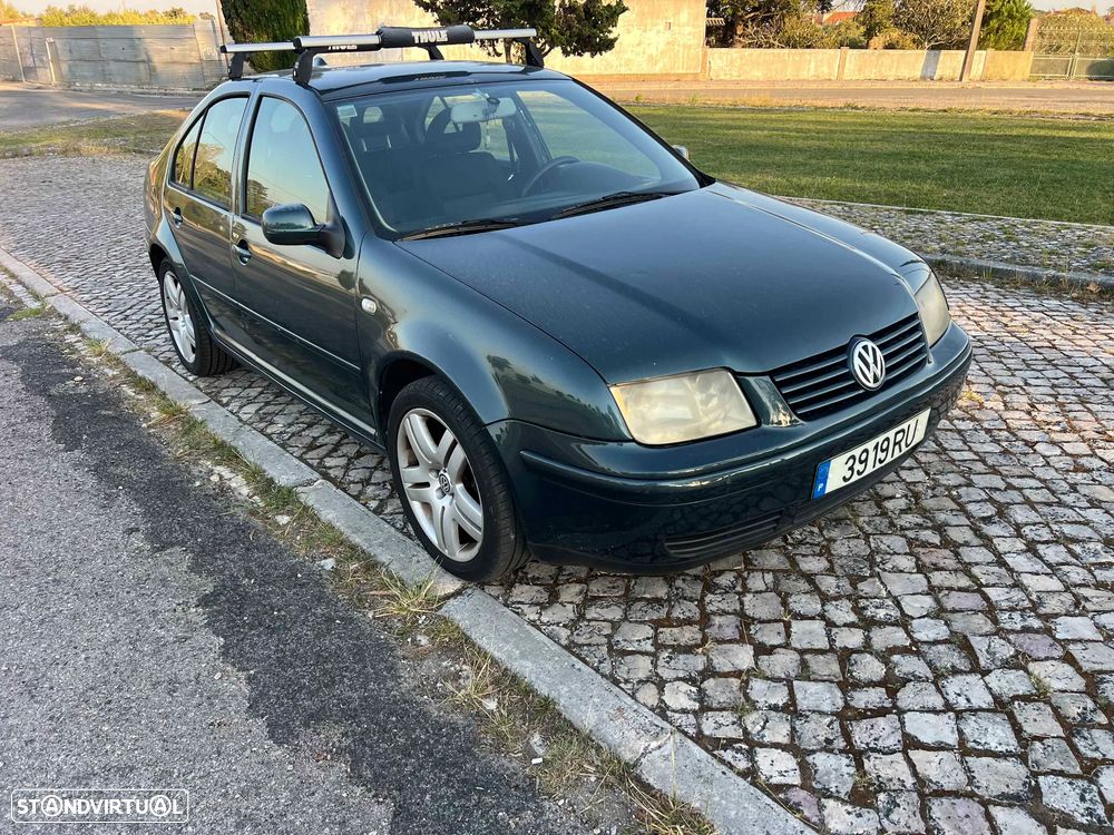 VW Bora 1.9 TDi Highline - 2