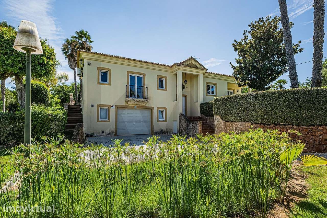 Moradia T4 com garagem e jardim em Bemparece, Carvoeiro - Grande imagem: 5/29