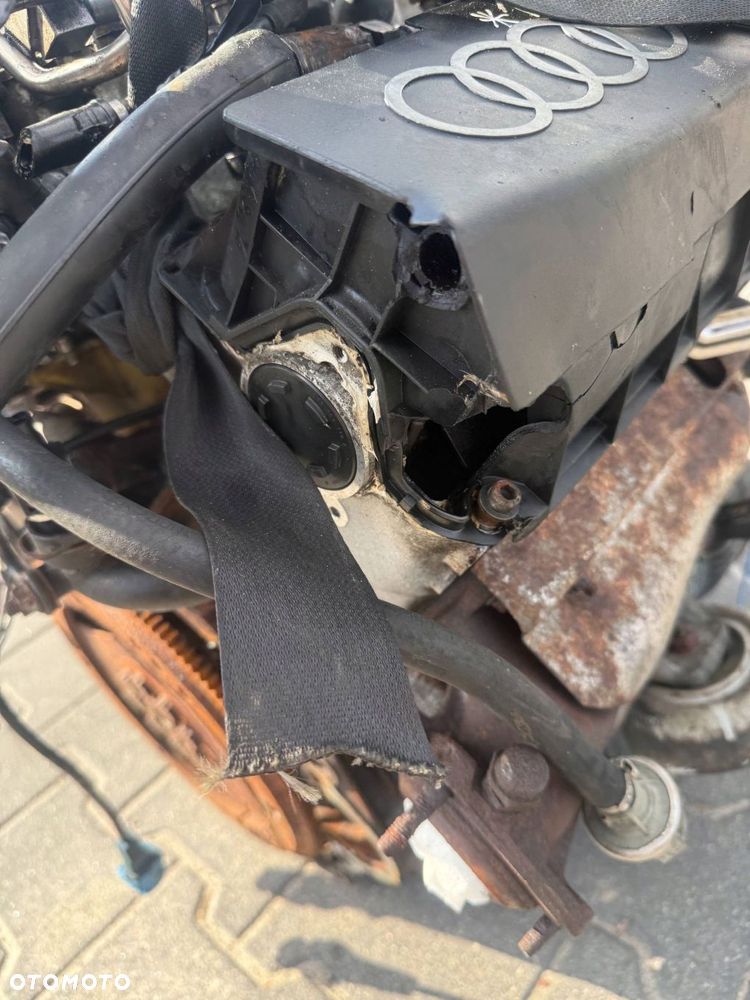 SILNIK 2.6 V6 ABC AUDI A4 B5 2000 - 6