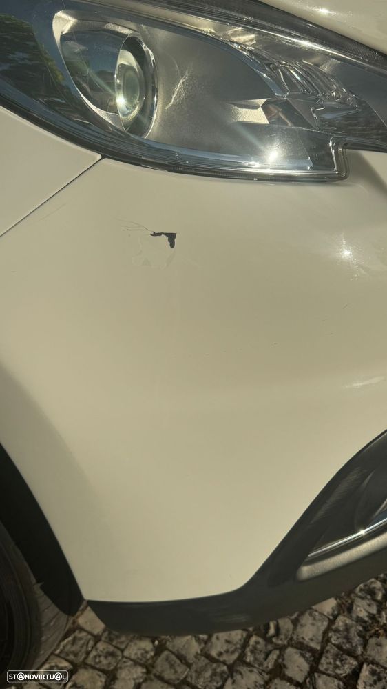 Peugeot 2008 1.2 PureTech Active - 16