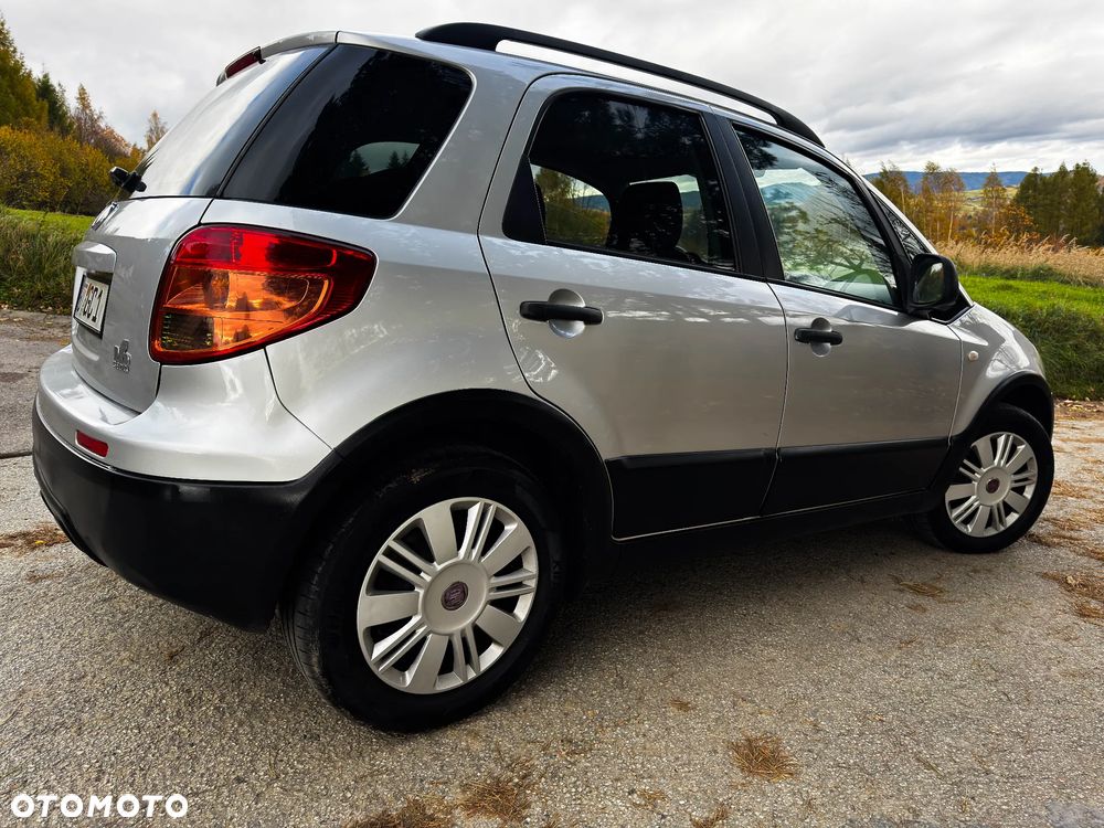 Fiat Sedici 1.6 16V 4x4 Emotion - 8