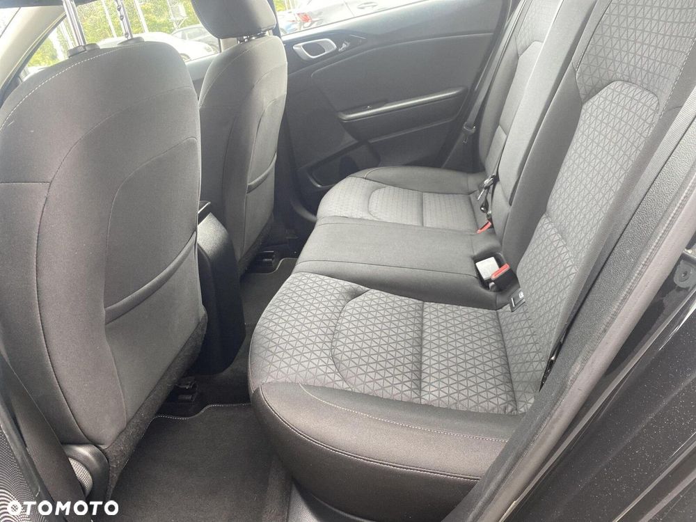 Kia Ceed - 20