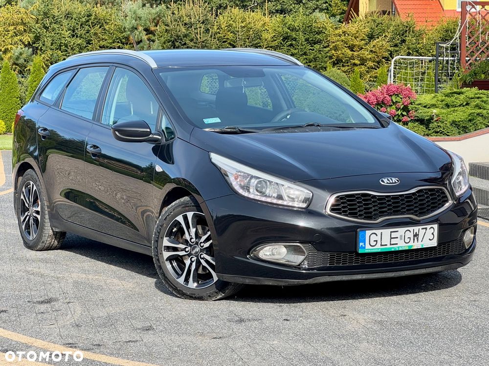 Kia Ceed - 4