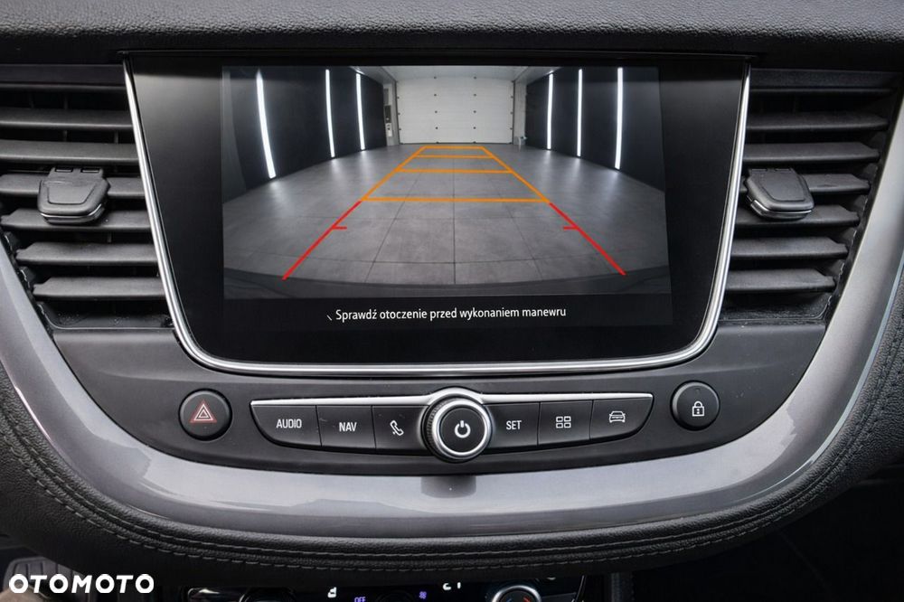 Opel Grandland X - 18