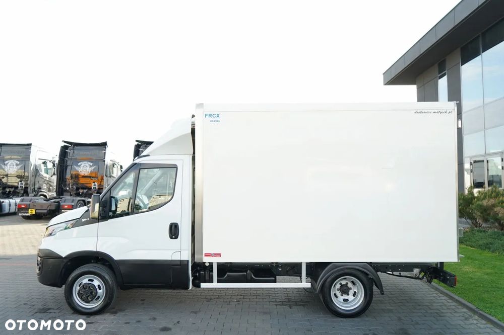 Iveco DAILY 35-140 / CHŁODNIA / THERMO KING / REGAŁY / MANUAL / BLIŹNIAK / - 7