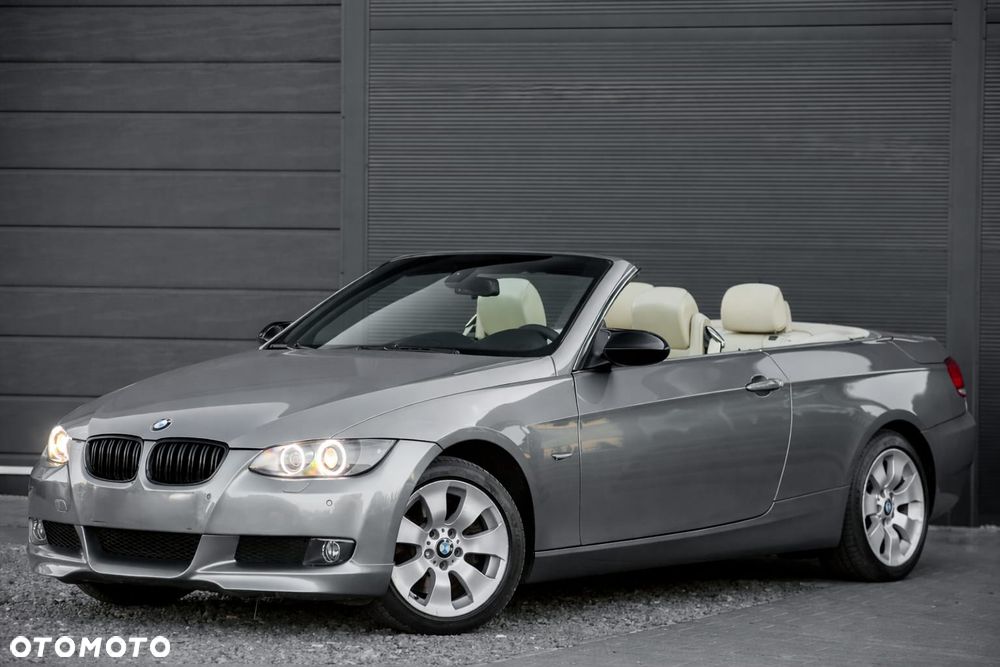 BMW Seria 3 325i - 1