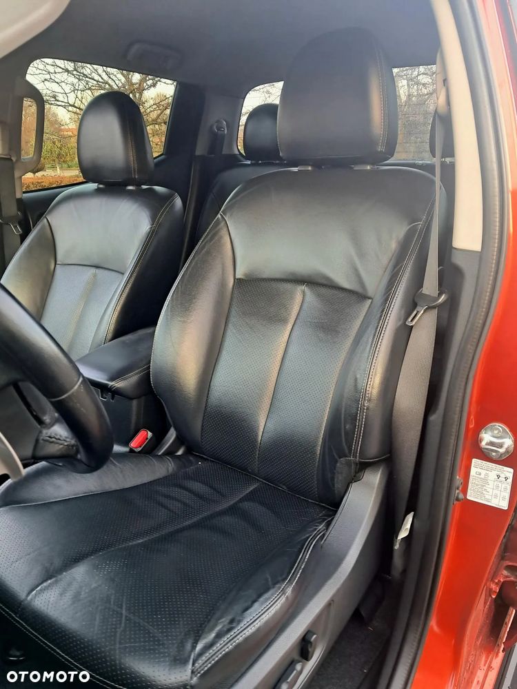 Mitsubishi L200 2.2 d DC Instyle Plus - 32