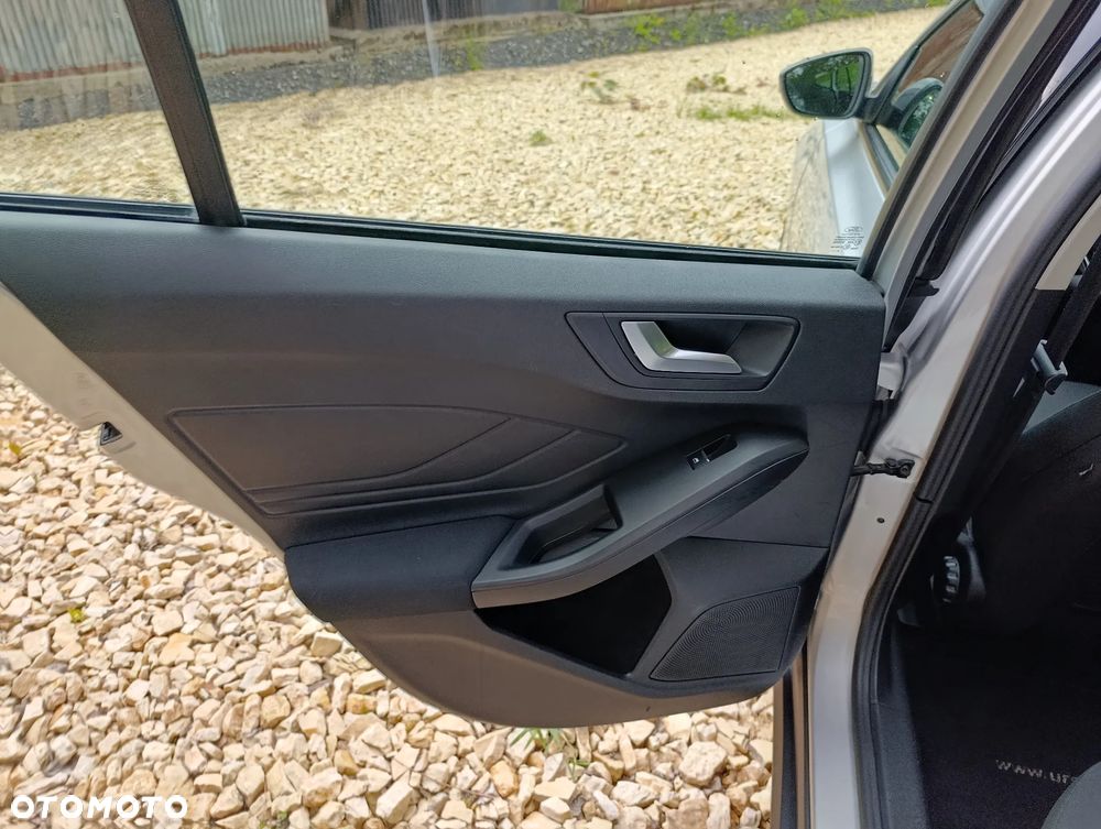 Ford Focus 1.5 EcoBlue Active Business - 9