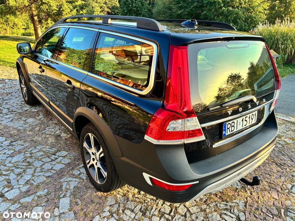 Volvo XC 70 D5 AWD Summum - 1