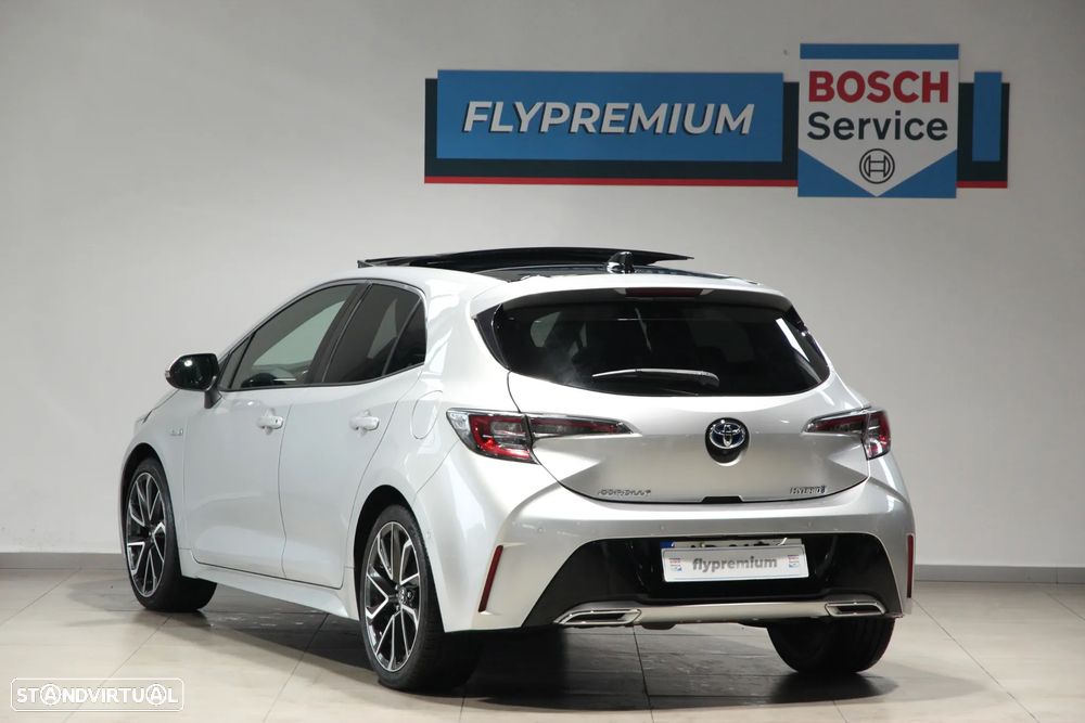 Toyota Corolla 2.0 Hybrid Square Collection - 4