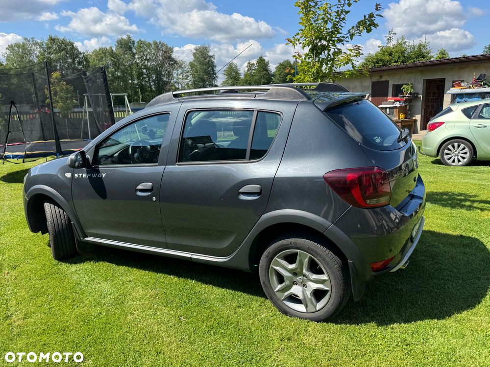 Dacia Sandero TCe 90 (S&S) Comfort - 6