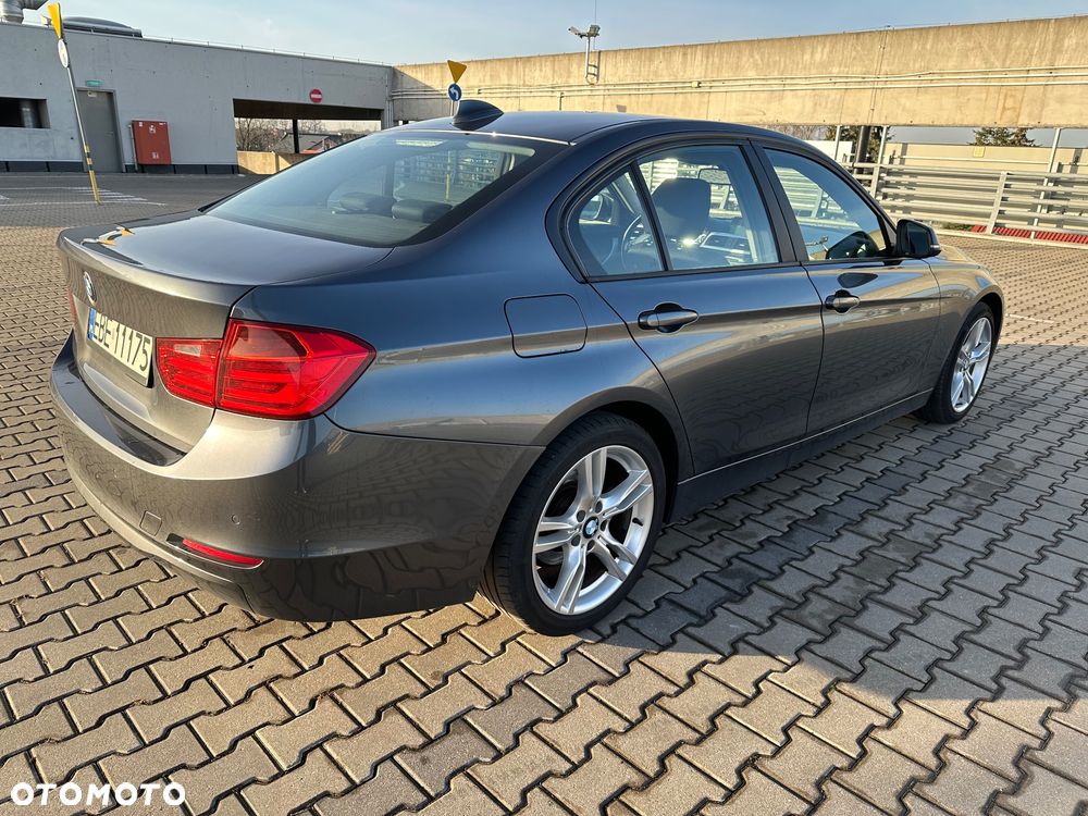 BMW Seria 3 316d Advantage - 4