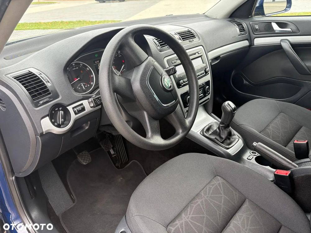 Skoda Octavia 1.8 TSI Family Plus - 22
