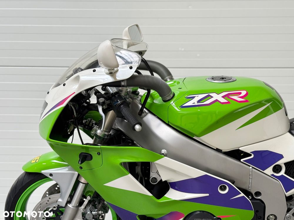 Kawasaki ZXR - 25