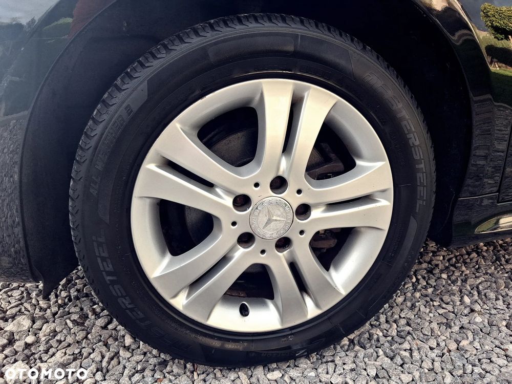 Mercedes-Benz Klasa B 160 BlueEFFICIENCY SPORT EDITION - 36