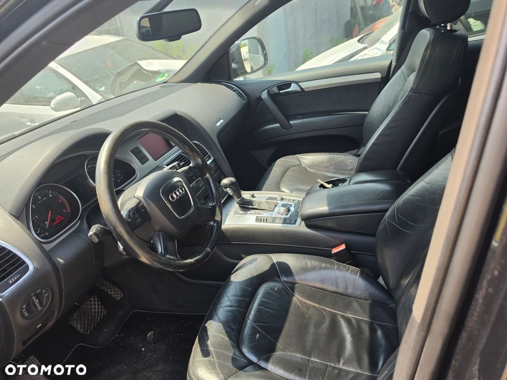 Audi Q7 4.2 TDI DPF quattro tiptronic - 15