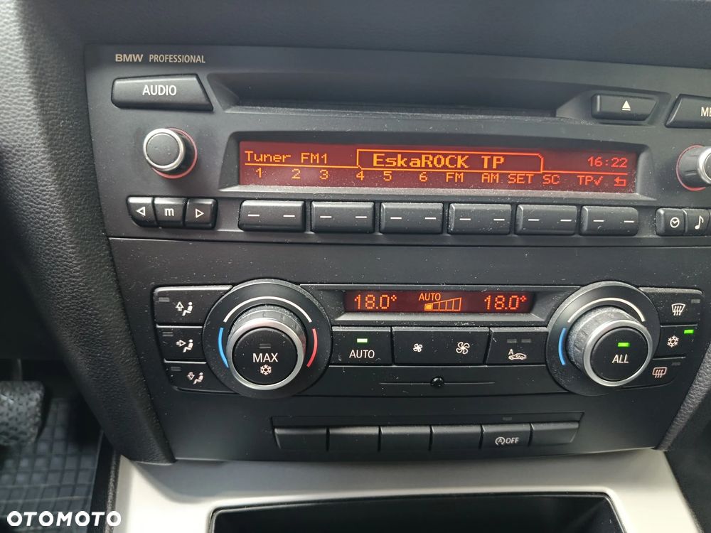 BMW Seria 3 318d DPF - 15