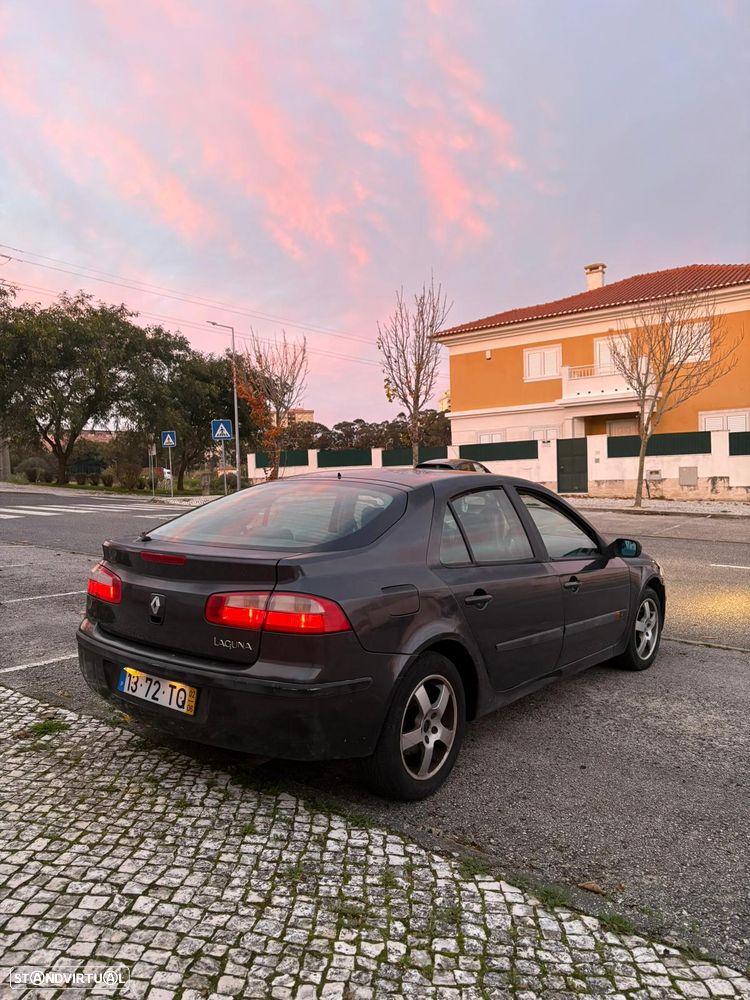 Renault Laguna - 7