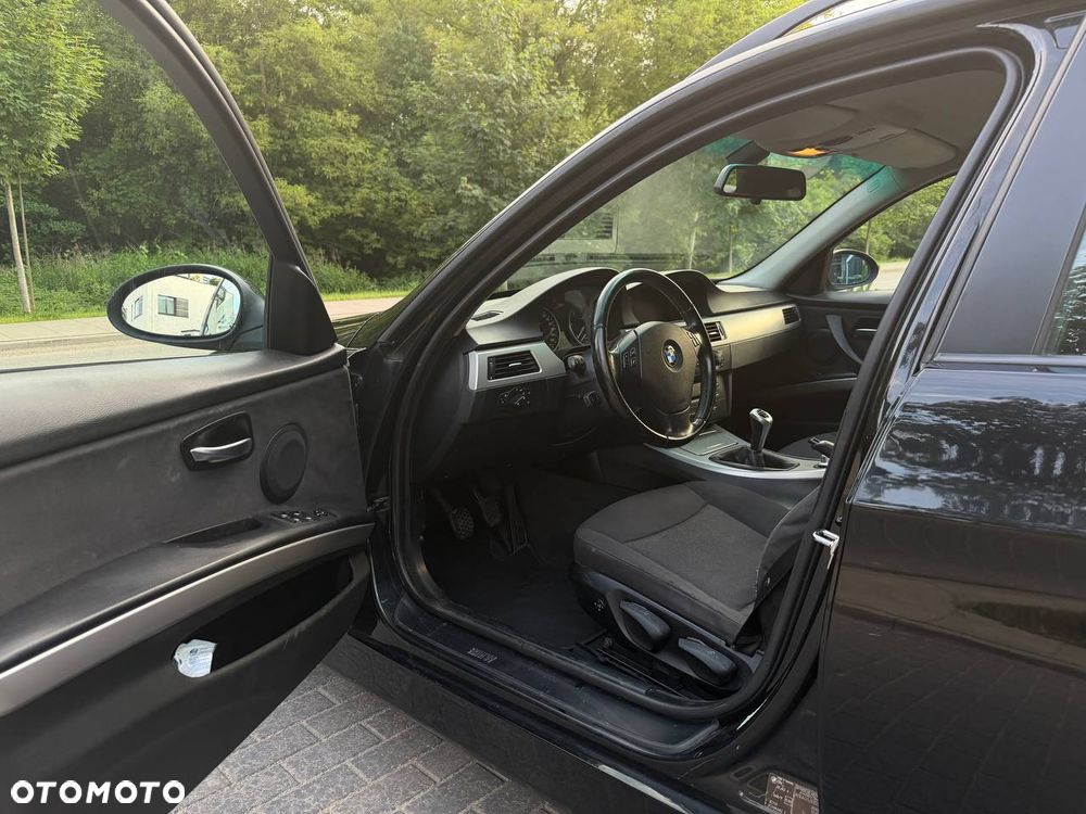 BMW Seria 3 320d - 7