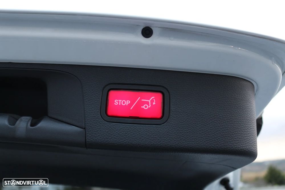 Mercedes-Benz GLC 300 de 4Matic 9G-TRONIC AMG Line - 42