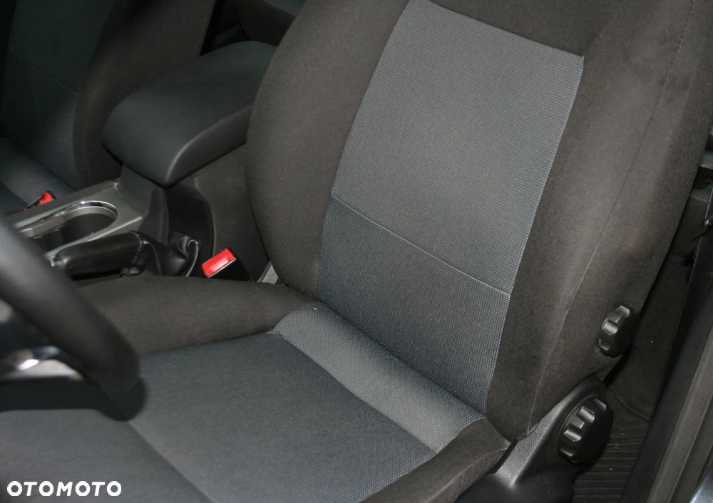 Ford Mondeo - 13